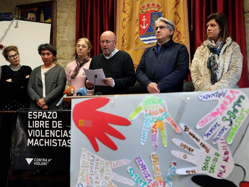 El Ayuntamiento de Rianxo decreta tres días de luto oficial y traslada sus condolencias a la familia de Diana Quer El Ayuntamiento de Rianxo decreta tres días de luto oficial y traslada sus condolencias a la familia de Diana Quer