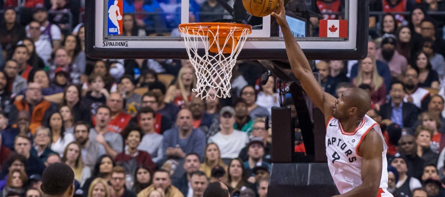 Serge Ibaka ante Milwaukee Serge Ibaka ante Milwaukee