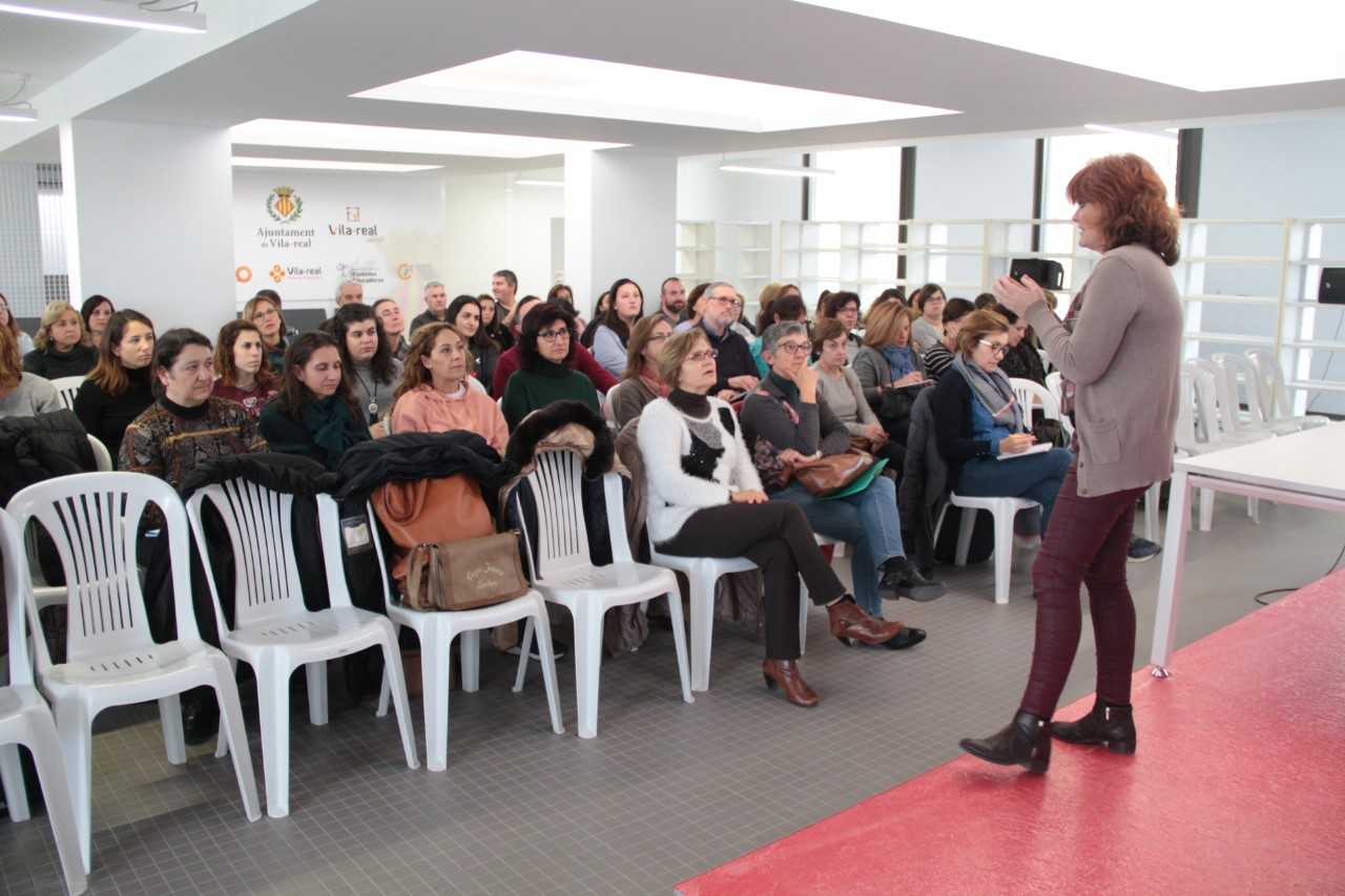 Igualtat impulsa un nou projecte de formació en Igualtat de gènere i convivència per a docents Igualtat impulsa un nou projecte de formació en Igualtat de gènere i convivència per a docents