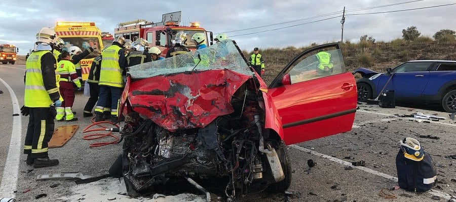 Imagen de un accidente de tráfico en el término municipal de Morata de Tajuña (Madrid) Imagen de un accidente de tráfico en el término municipal de Morata de Tajuña (Madrid)