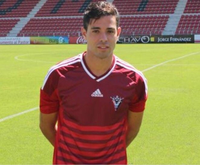 Álvaro Bustos, Alberto Castaño y Diego Nunes: primeros fichajes del mercado de invierno Álvaro Bustos, Alberto Castaño y Diego Nunes: primeros fichajes del mercado de invierno