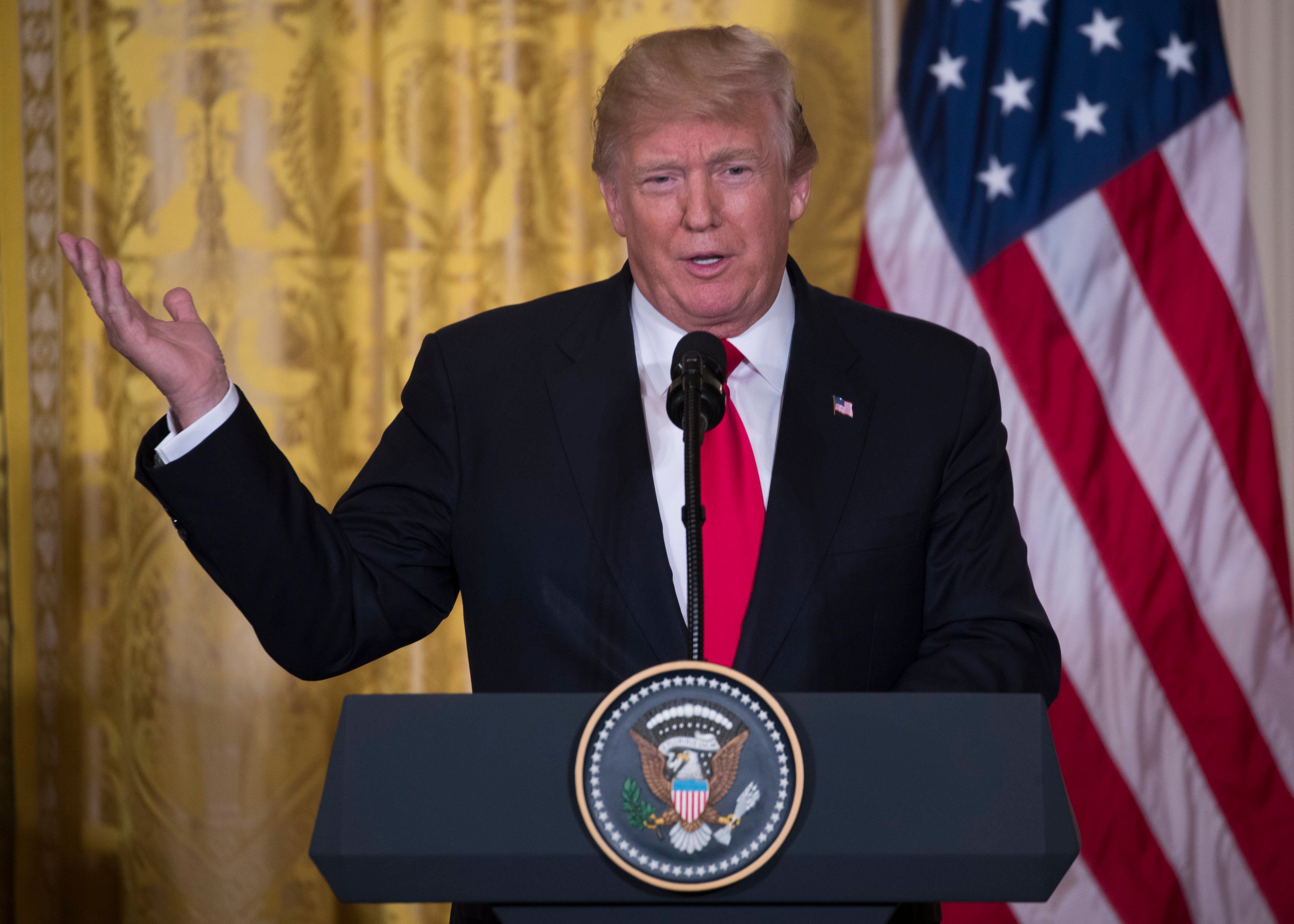 Trump cancela su visita a Londres porque Obama "malvendió la antigua embajada" Trump cancela su visita a Londres porque Obama "malvendió la antigua embajada"