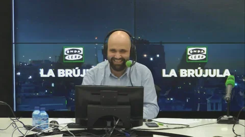 La entrada de David del Cura: "Puigdemont con la investidura telem&aacute;tica va camino del rid&iacute;culo planetario"