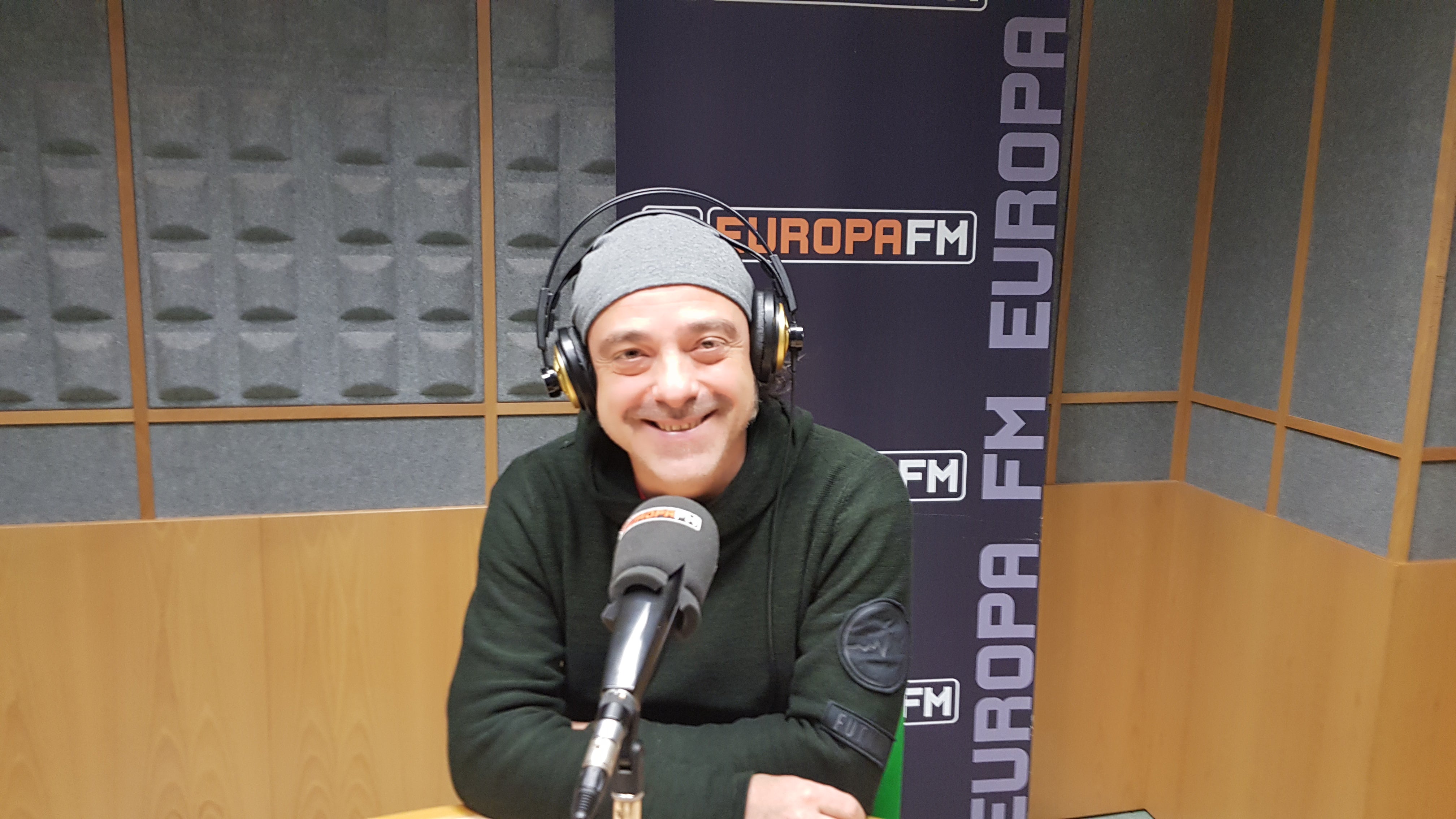 Zaratamakers edita su primer CD, "Eboluzioa". Zaratamakers edita su primer CD, "Eboluzioa".