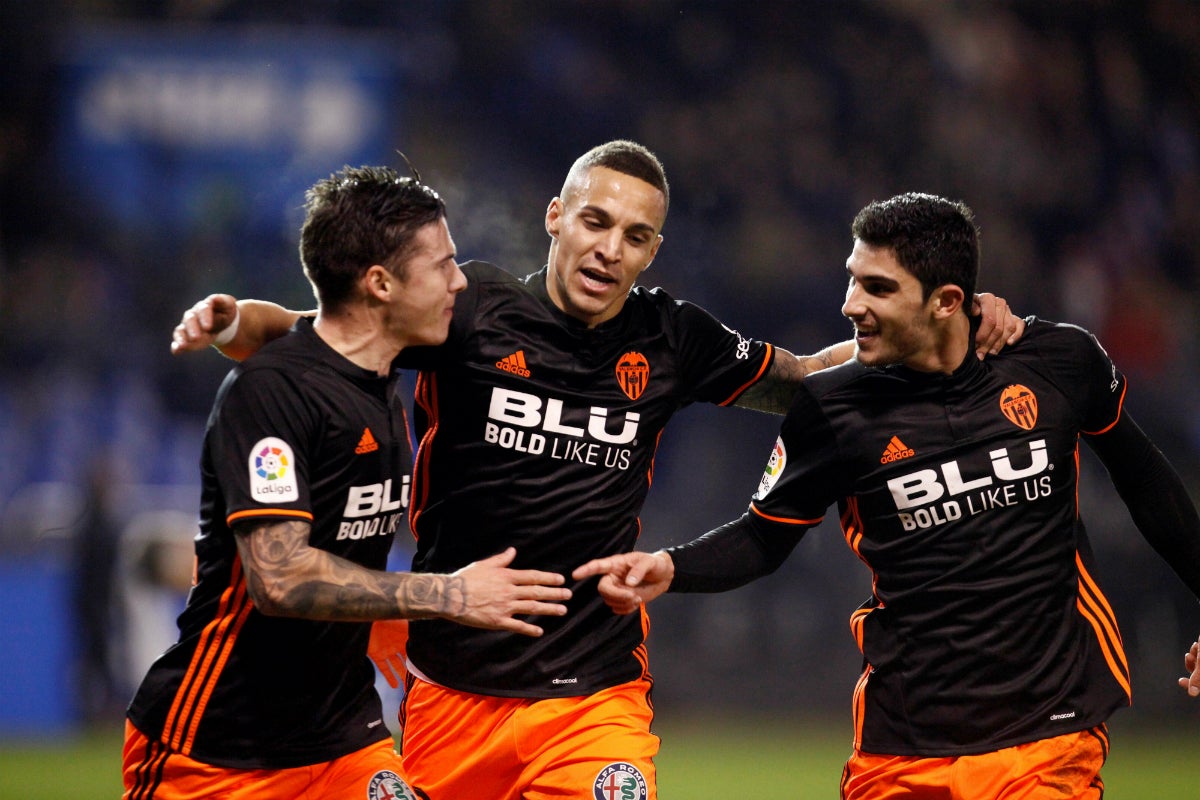 Deportivo 1 - 2 Valencia | El Valencia suma tres puntos en Riazor Deportivo 1 - 2 Valencia | El Valencia suma tres puntos en Riazor