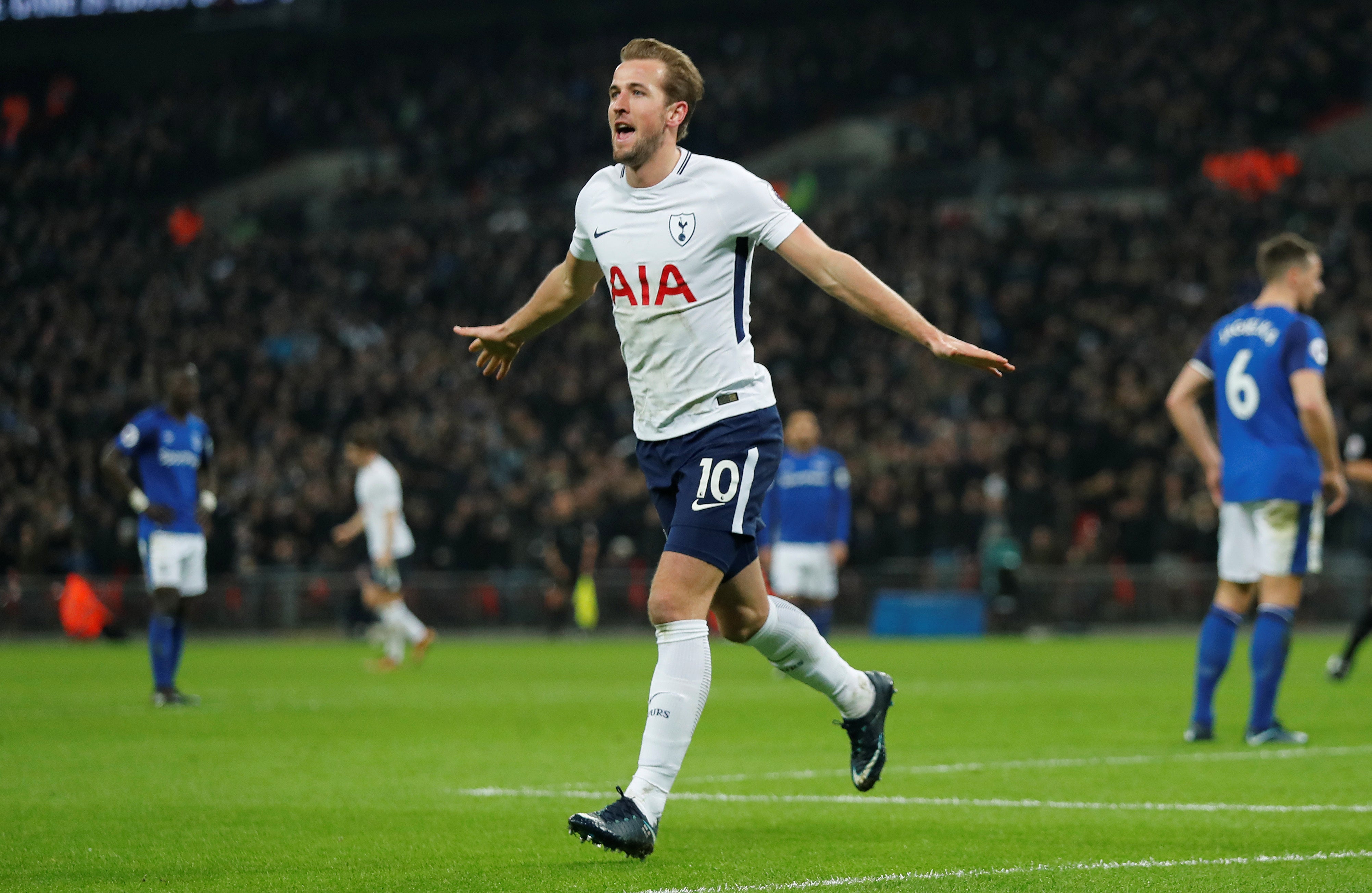 El Tottenham golea al Everton y se acerca a la Champions El Tottenham golea al Everton y se acerca a la Champions