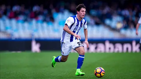 El lateral de la Real Sociedad, Álvaro Odriozola. El lateral de la Real Sociedad, Álvaro Odriozola.