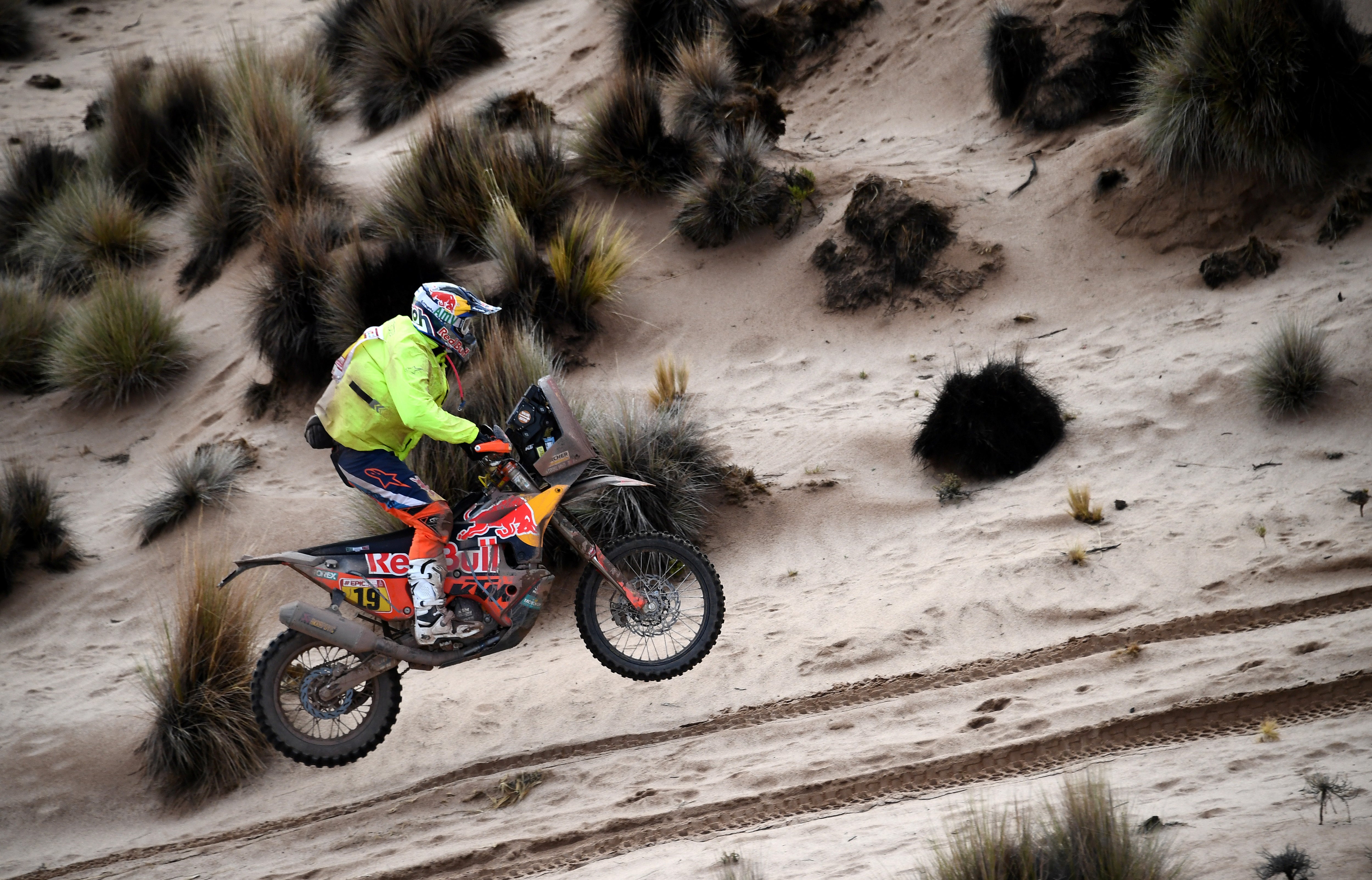El francés Meo se adjudica la octava etapa del Dakar con un Barreda lesionado El francés Meo se adjudica la octava etapa del Dakar con un Barreda lesionado