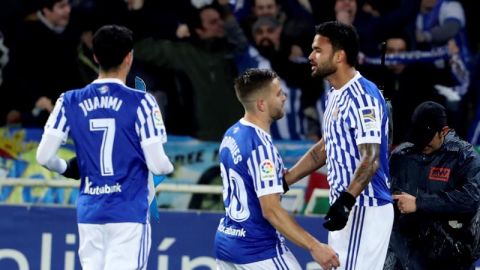 El delantero de la Real, William Jos&eacute;. 