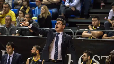 Fotis Katsikaris, entrenador del Iberostar Tenerife Fotis Katsikaris, entrenador del Iberostar Tenerife