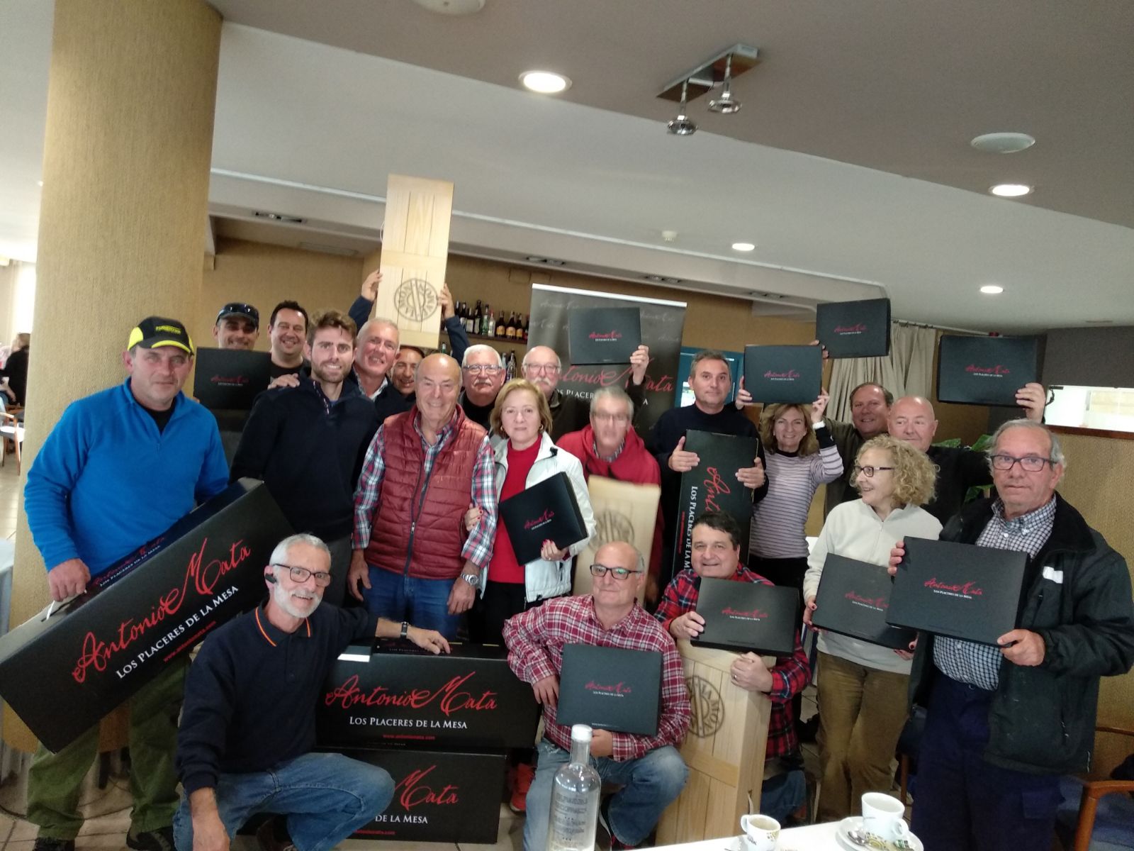 Abe, de José Albarracín, campeón del concurso de pesca del Jamón en el RCN Castellón Abe, de José Albarracín, campeón del concurso de pesca del Jamón en el RCN Castellón