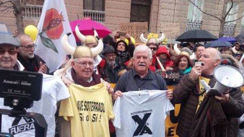 La marea amarilla anuncia nueva manifestaci&oacute;n 