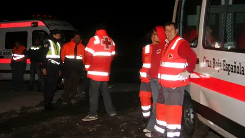 Siete muertos en una patera encallada en la costa de Lanzarote Siete muertos en una patera encallada en la costa de Lanzarote