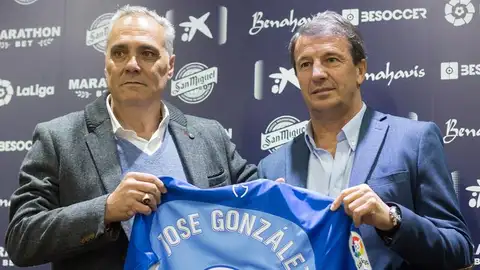 El entrenador del Málaga, José González. El entrenador del Málaga, José González.