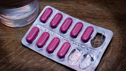 Las farmac&eacute;uticas tardan unos 13 a&ntilde;os en sacar una nueva mol&eacute;cula al mercado