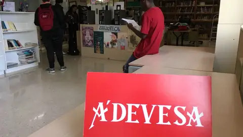 Dálle á Lingua IES Luis Seoane (decembro 2017) Dálle á Lingua 2017-2018