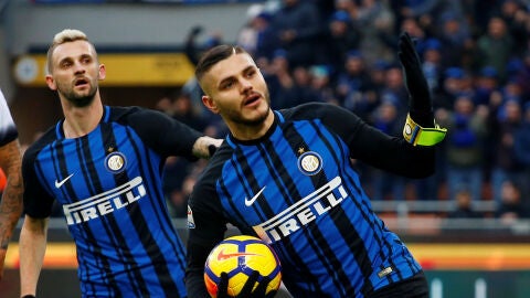 Mauro Icardi celebra un gol con el Inter de Mil&aacute;n