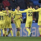 El Villarreal celebra la victoria en el Bernabeu