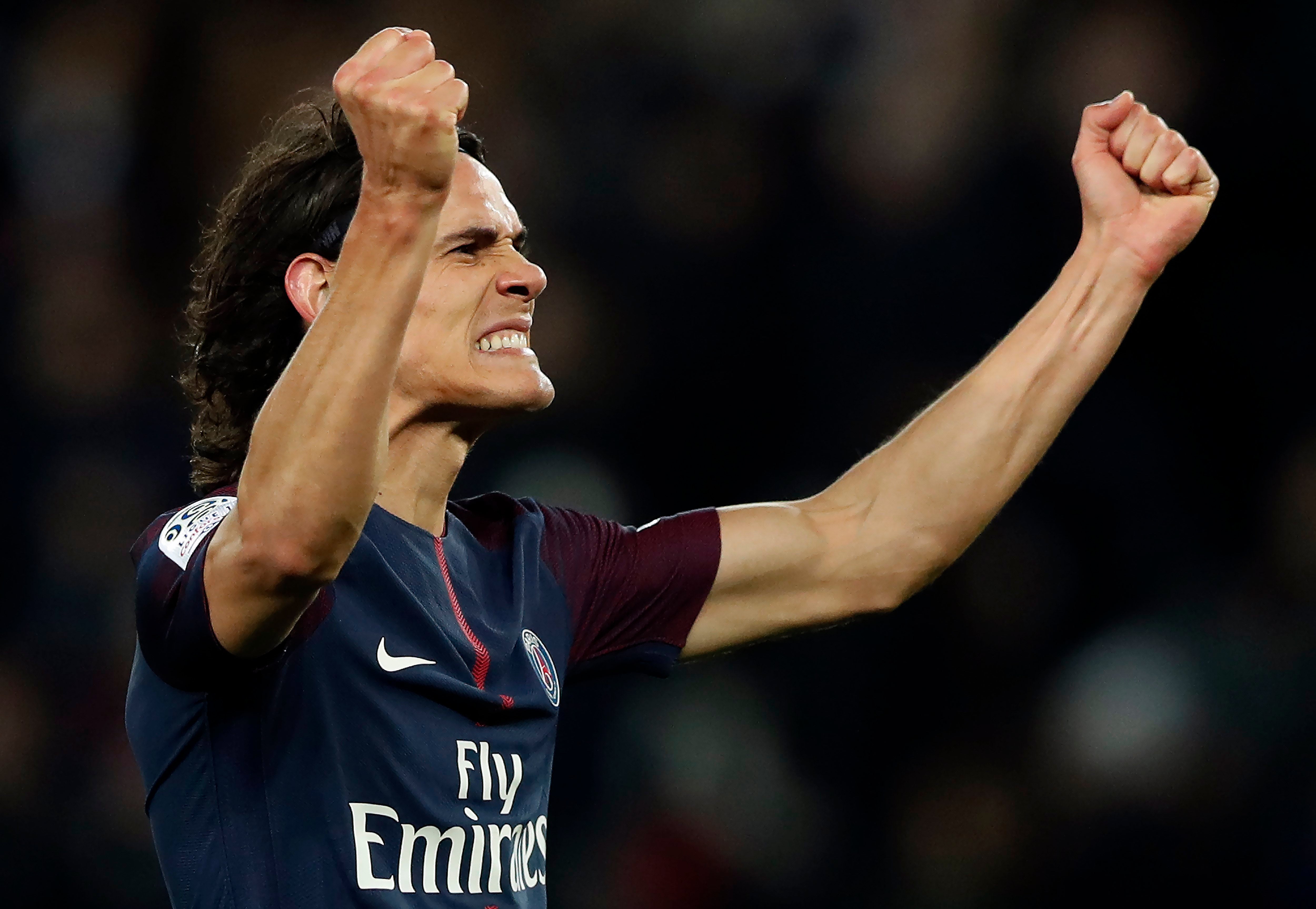 Cavani se convierte en el máximo goleador del PSG en la victoria ante el Montpellier Cavani se convierte en el máximo goleador del PSG en la victoria ante el Montpellier