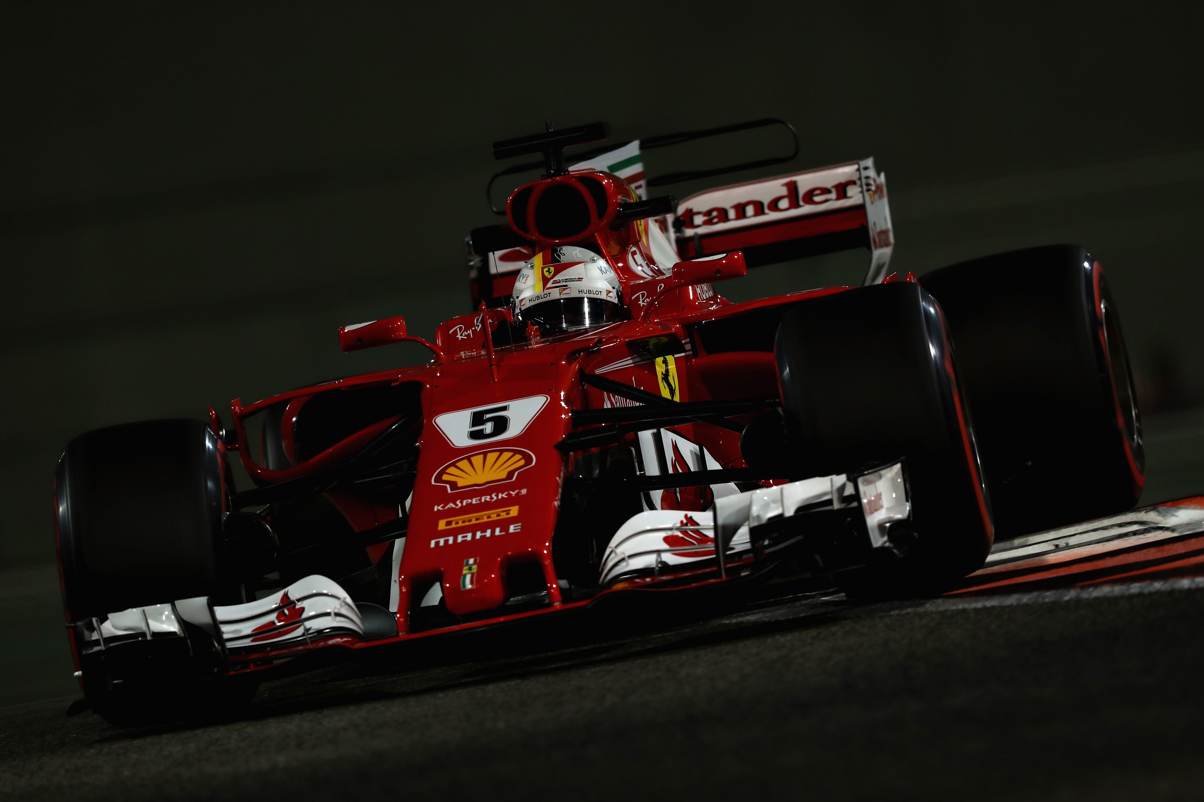 Marchionne: "El nuevo Ferrari será un verdadero monstruo o una basura" Marchionne: "El nuevo Ferrari será un verdadero monstruo o una basura"