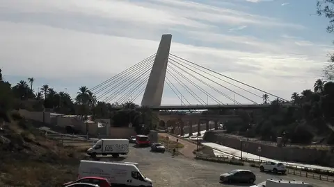 Vista desde el barrio del Raval del Puente Generalitat de Elche Vista desde el barrio del Raval del Puente Generalitat de Elche