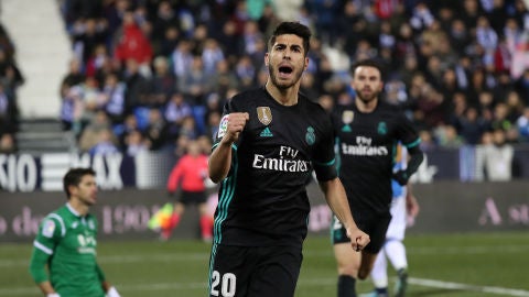Marco Asensio celebra su gol con el Real Madrid