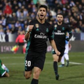 Marco Asensio celebra su gol con el Real Madrid