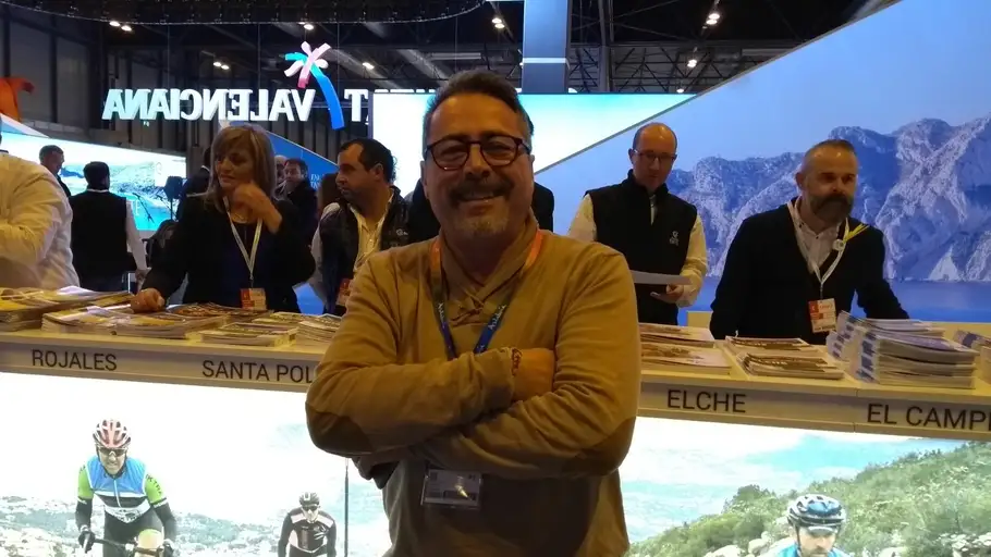 PEPE RUIZ FITUR PEPE RUIZ FITUR