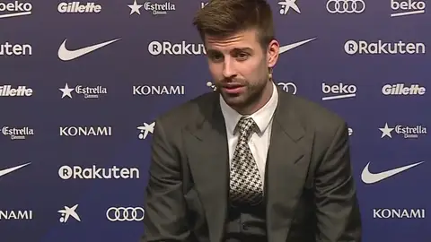 Gerard Piqué, en el acto de renovación con el Barcelona Gerard Piqué, en el acto de renovación con el Barcelona