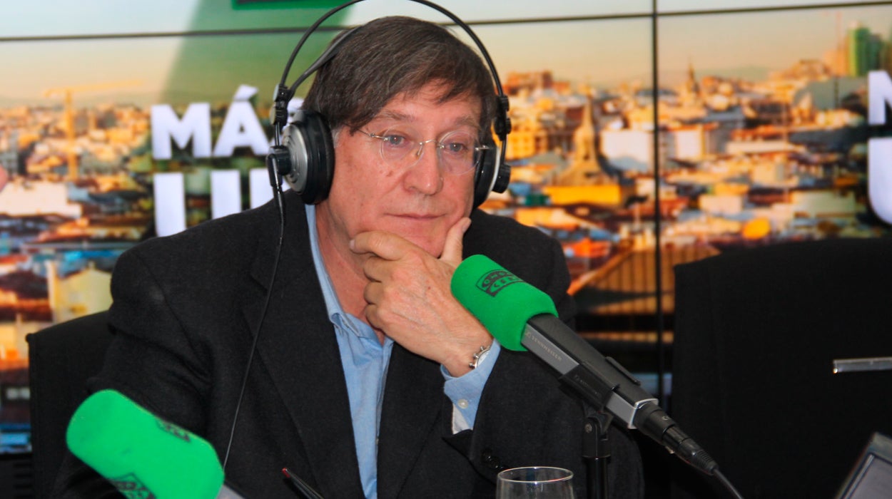 Joaquín Araujo: "Las aves han sido un trampolín para el conocimiento de la naturaleza" Joaquín Araujo: "Las aves han sido un trampolín para el conocimiento de la naturaleza"
