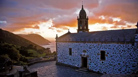 San Andrés de Teixido Los acantilados más altos de Europa están en España