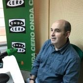 El sociólogo Javier Gómez Caloca hoy en Palencia en la Onda. 