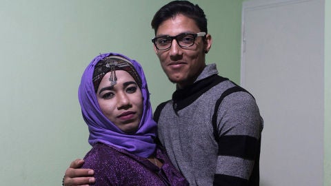 Pareja LGTB de refugiados atrapados en Lesbos