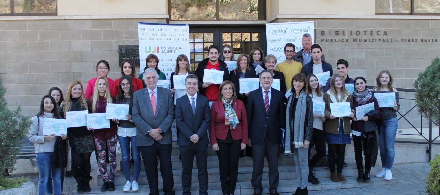 La entrega de becas ha tenido lugar en la Casa de la Cultura. La entrega de becas ha tenido lugar en la Casa de la Cultura.