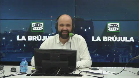 La entrada de David del Cura: "Hoy Puigdemont no es president... esa es la noticia" La entrada de David del Cura: "Hoy Puigdemont no es president... esa es la noticia"