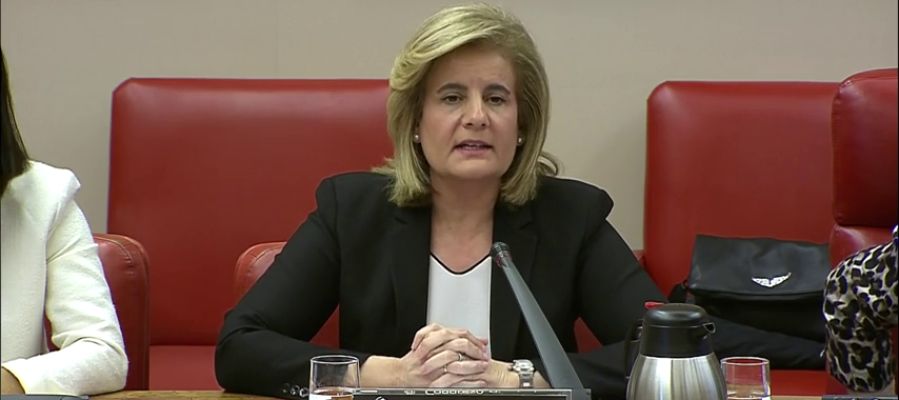 Fátima Báñez defiende que los pensionistas tienen mayor poder adquisitivo que hace diez años Fátima Báñez defiende que los pensionistas tienen mayor poder adquisitivo que hace diez años