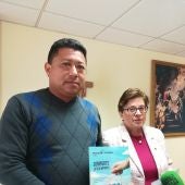 La presidenta de Manos Unidas en Segovia y el misionero seglar David Zambrano