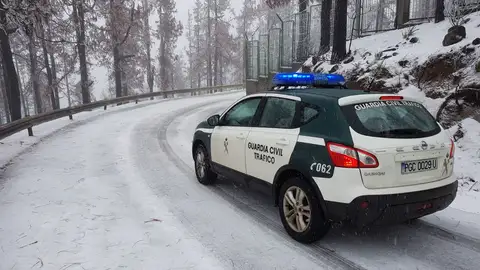 Nevada en el Pico de Las Nieves, Gran Canaria Nevada en el Pico de Las Nieves, Gran Canaria