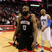 James Harden, en su histórico partido ante los Magic James Harden, en su histórico partido ante los Magic