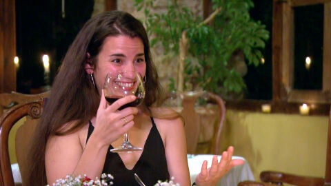 Sheyla y Carolyne finalizan su luna de miel con una cena sincera y rom&aacute;ntica 