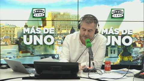 Monólogo de Alsina: "Puigdemont intentó gobernar por plasma pero ha sido tumbado por la pantallita de un móvil" Monólogo de Alsina: "Puigdemont intentó gobernar por plasma pero ha sido tumbado por la pantallita de un móvil"