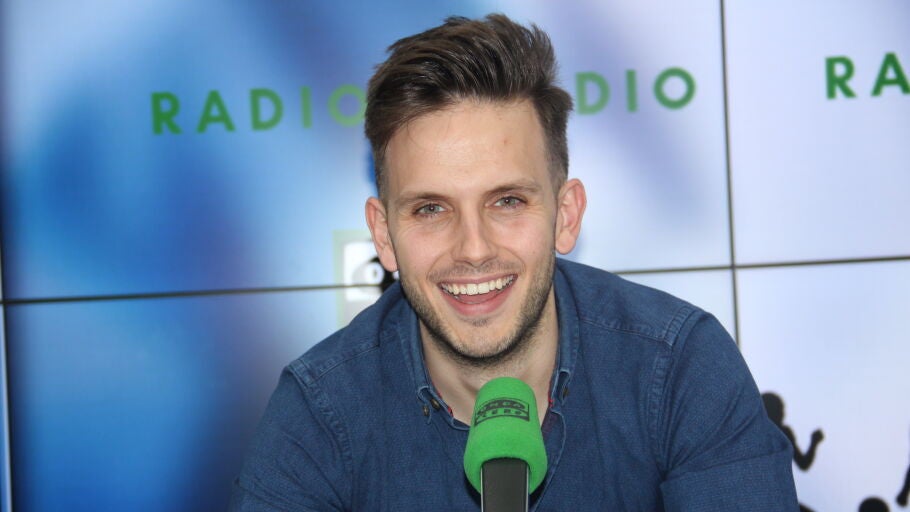 Gonzalo Palafox, en los estudios centrales de Radioestadio. 