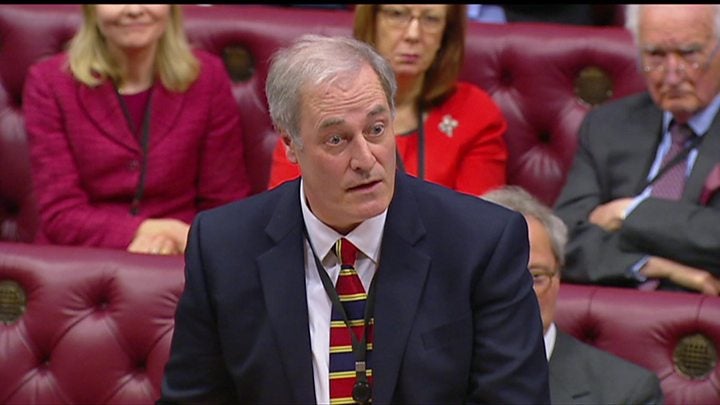 Un diputado conservador dimite por llegar dos minutos tarde al Parlamento británico Un diputado conservador dimite por llegar dos minutos tarde al Parlamento británico