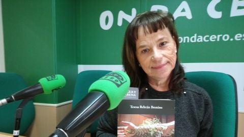 TERESA BELTRAN, ESCRITORA