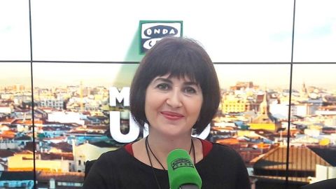 Silvia Casasola en M&aacute;s de uno