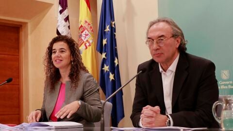 Pilar Costa y Mart&iacute; March