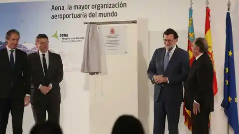 Mariano Rajoy en el Aeropuerto Alicante-Elche Mariano Rajoy en el Aeropuerto Alicante-Elche