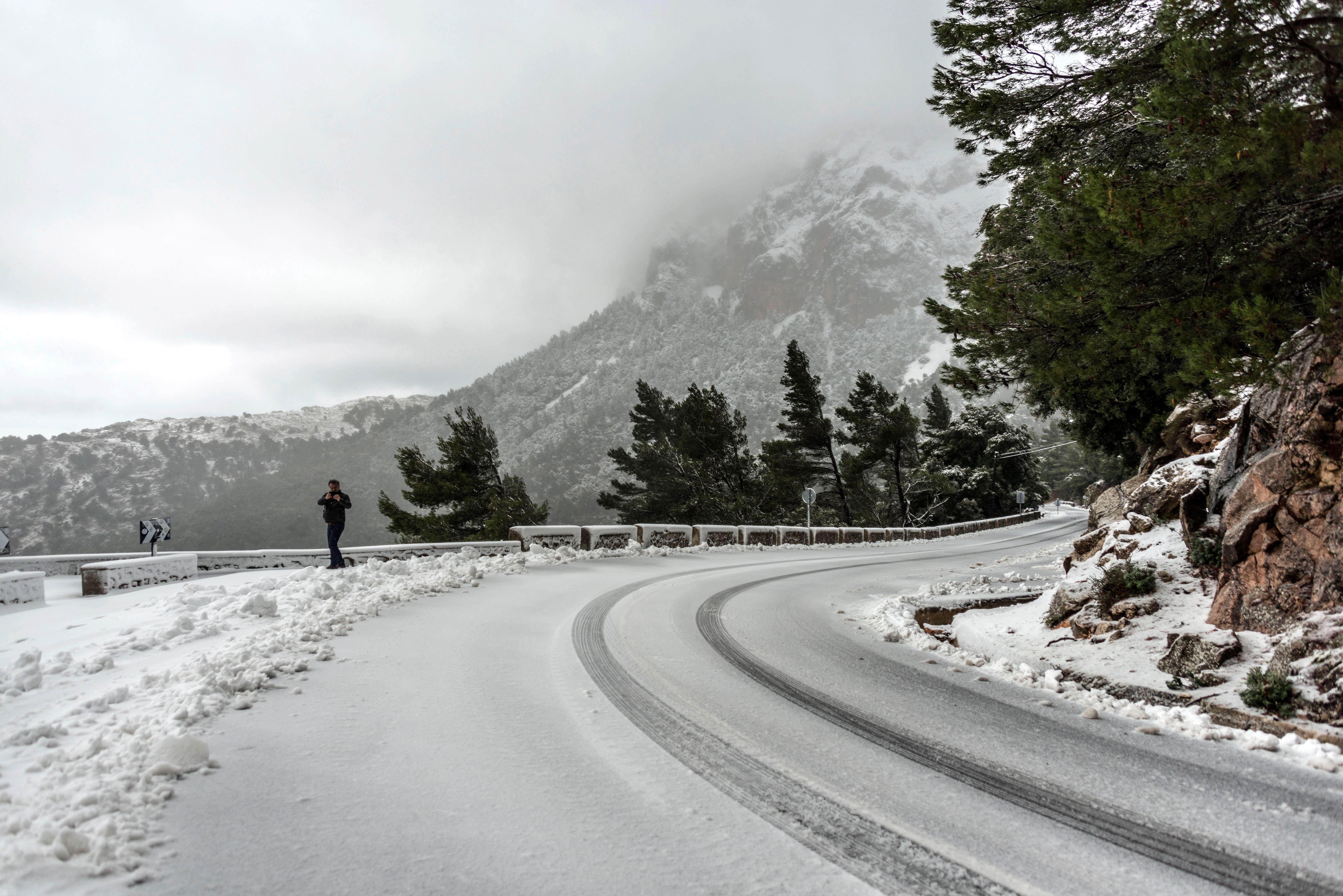 Sabino Méndez: "En cuanto cae una nevada digna del norte de Europa no sabemos qué hacer" Sabino Méndez: "En cuanto cae una nevada digna del norte de Europa no sabemos qué hacer"