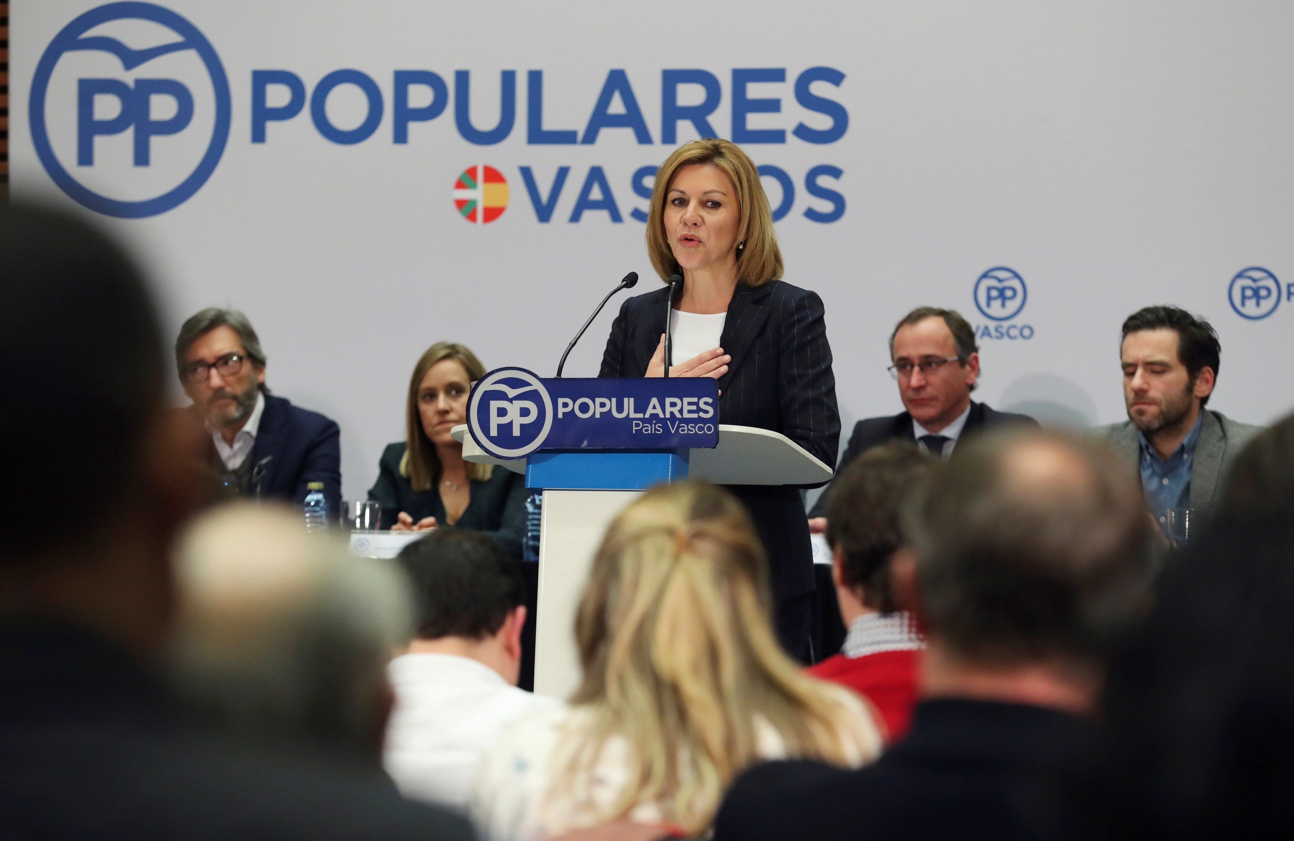Cospedal denuncia que los gobernantes en Cataluña hayan puesto en peligro la convivencia por intereses particulares Cospedal denuncia que los gobernantes en Cataluña hayan puesto en peligro la convivencia por intereses particulares