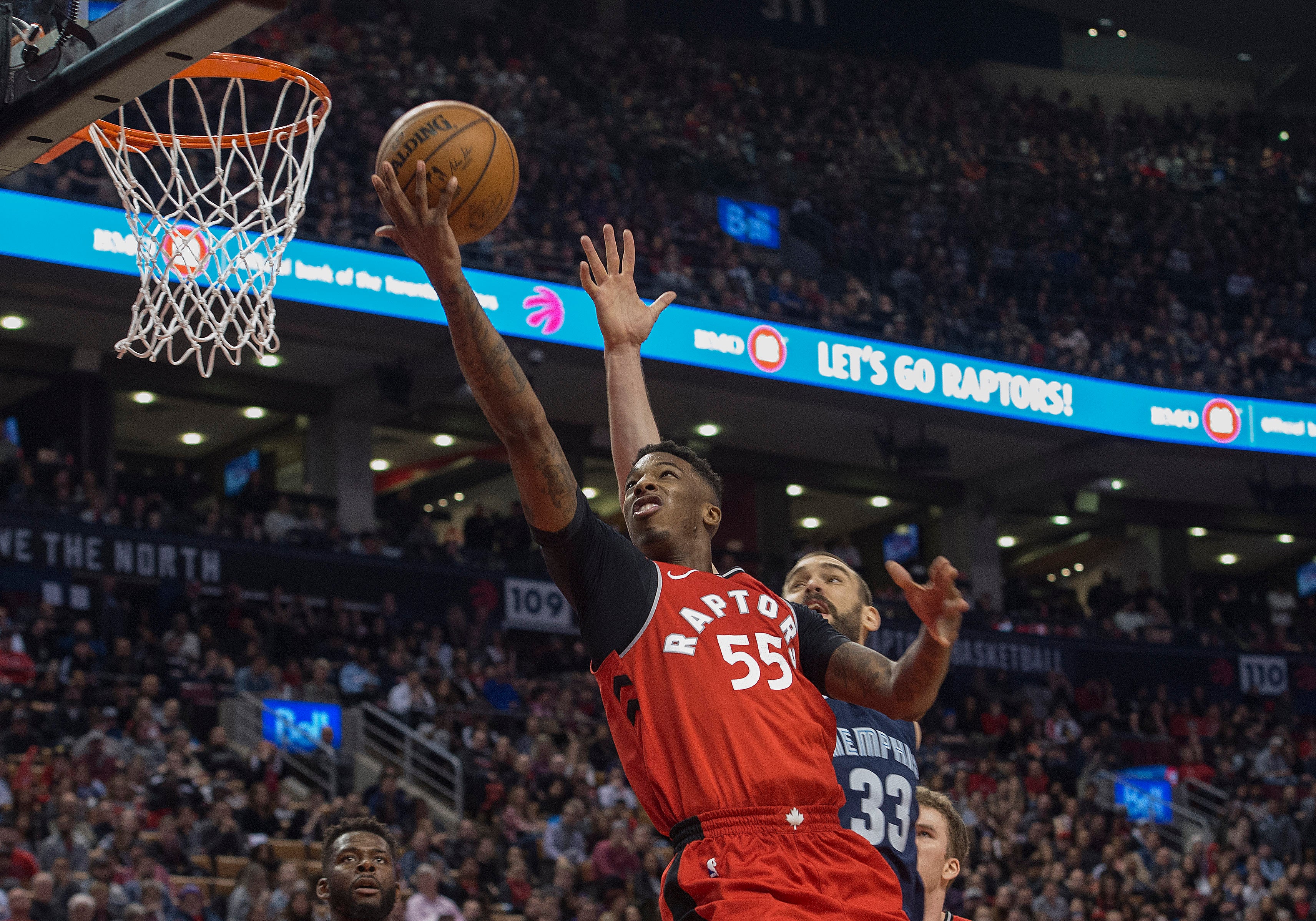 Los Raptors de Ibaka le ganan el duelo a Memphis a pesar de un gran Marc Gasol Los Raptors de Ibaka le ganan el duelo a Memphis a pesar de un gran Marc Gasol